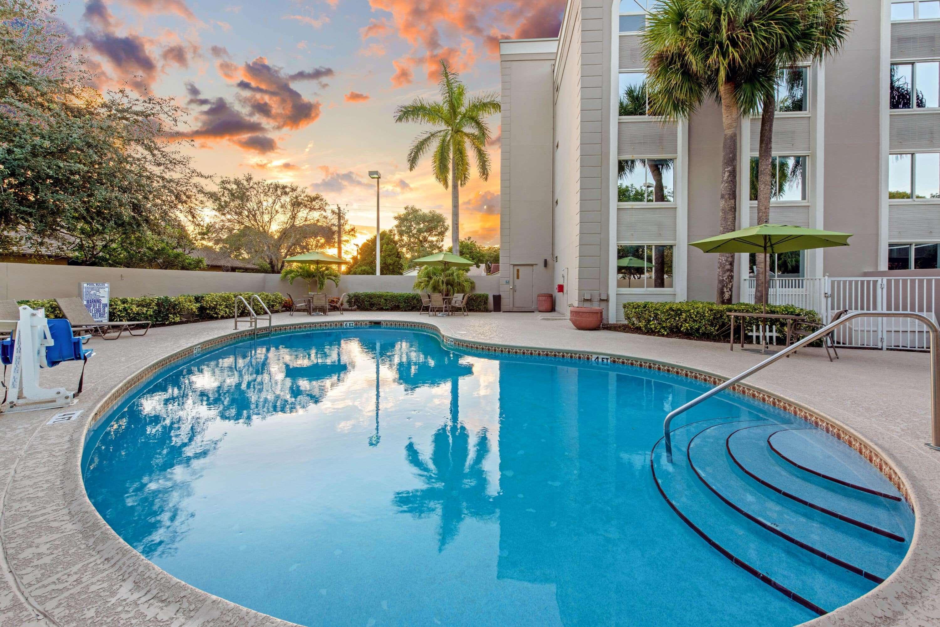 Hotel La Quinta By Wyndham Coral Springs South Exterior foto